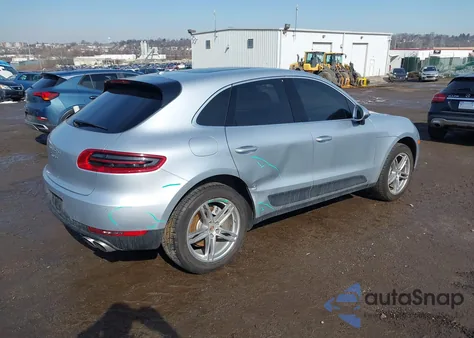 2016 Porsche Macan S z USA, uszkodzony, nr VIN WP1AB2A51GLB40473